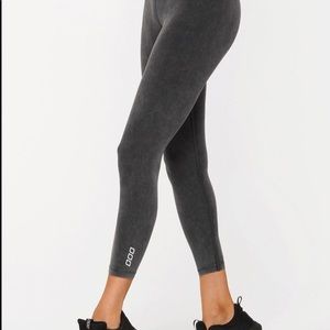 Khloe Core Ankle Biter Tight-“Warm Black”